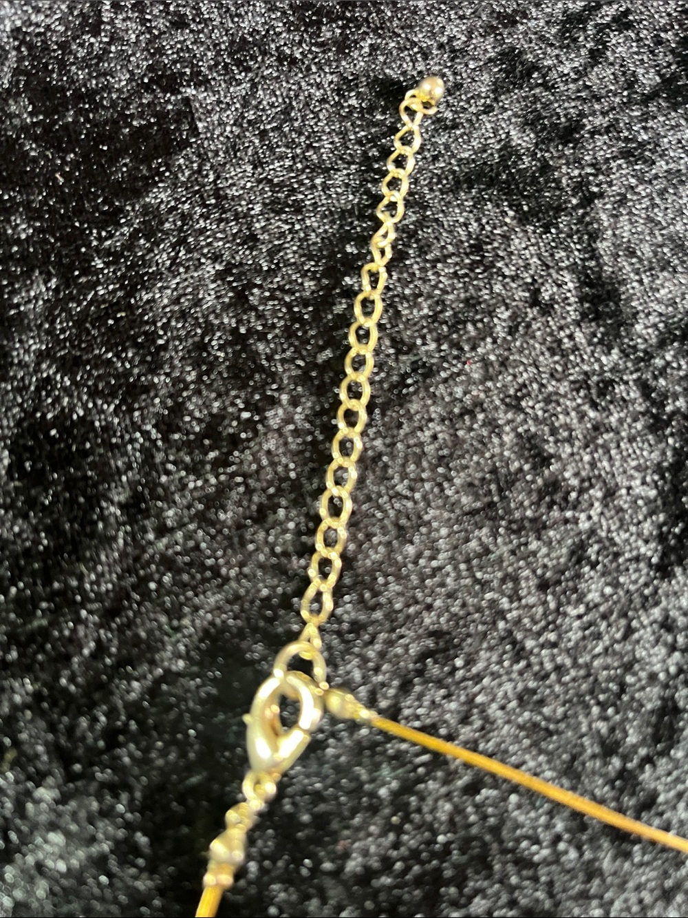 Unique - Picture 3 of 6